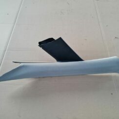 Priekšējas salona statnes apdare priekš OPEL ASTRA J 2013