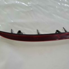 Aizmugurējais atstarotājs priekš OPEL ASTRA J 2013