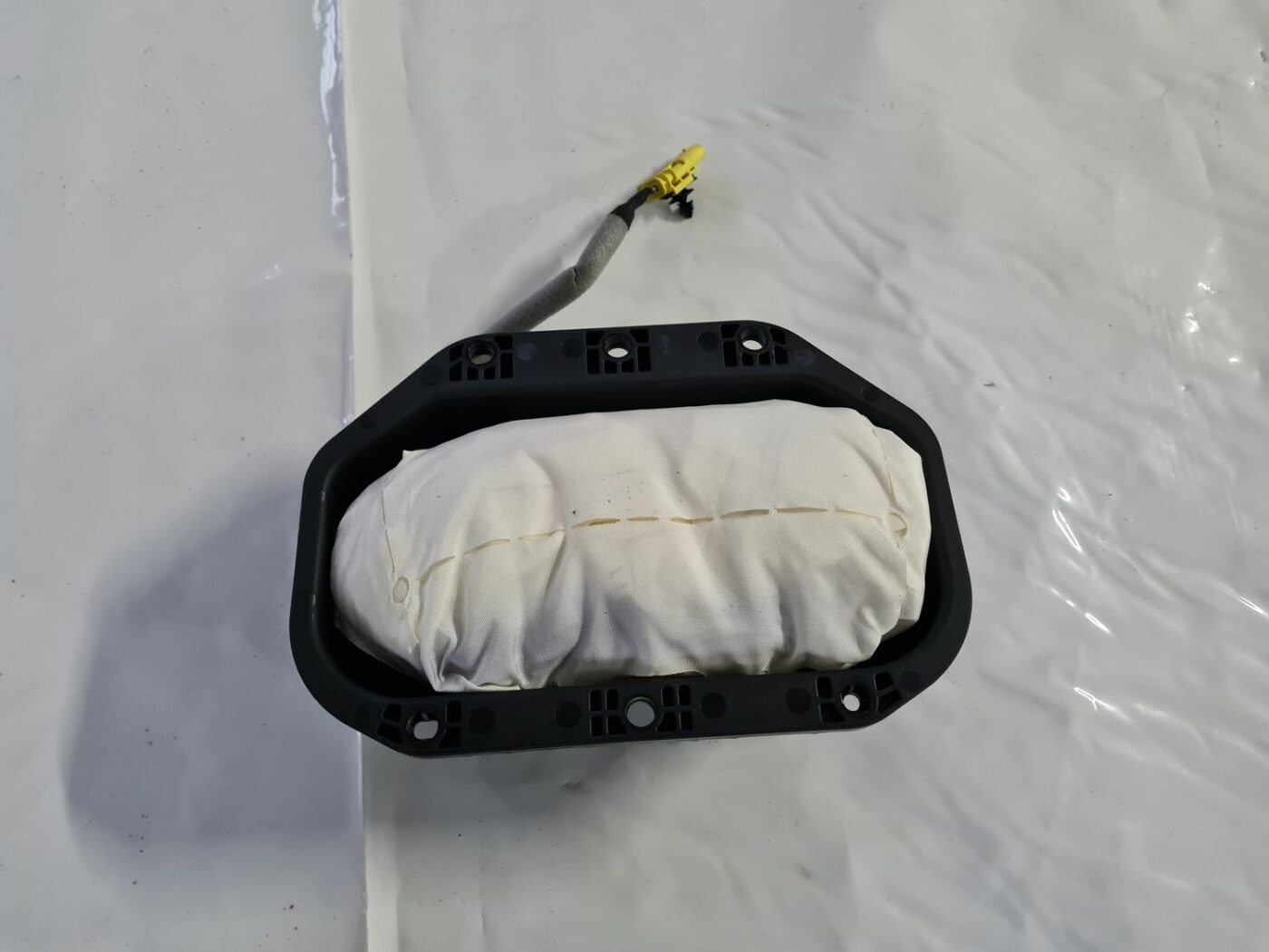 Mērinstrumentu paneļa drošības spilvens priekš OPEL ASTRA J 2013 1 Mērinstrumentu paneļa drošības spilvens priekš OPEL ASTRA J 2013