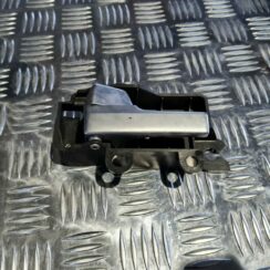 Salona durvju rokturis, aizmugures kreisais priekš FORD FOCUS C-MAX 2004