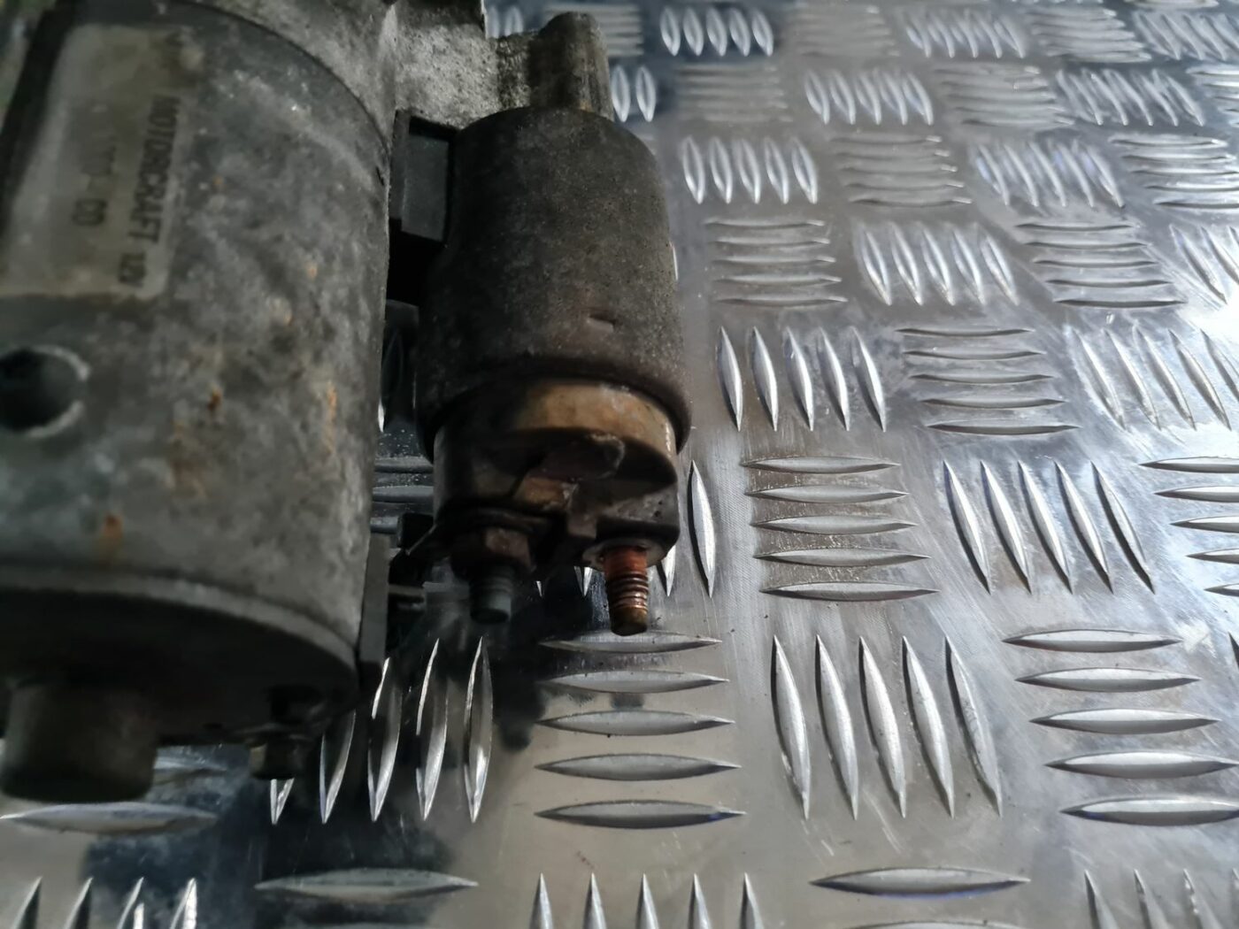 Starteris priekš FORD FOCUS C-MAX 2004 3 Starteris priekš FORD FOCUS C-MAX 2004