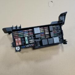 Drošinātāju bloks priekš MERCEDES BENZ ML320 2006 SILVER