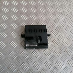 Komforta vadības bloks priekš AUDI A4 2008 AVANT