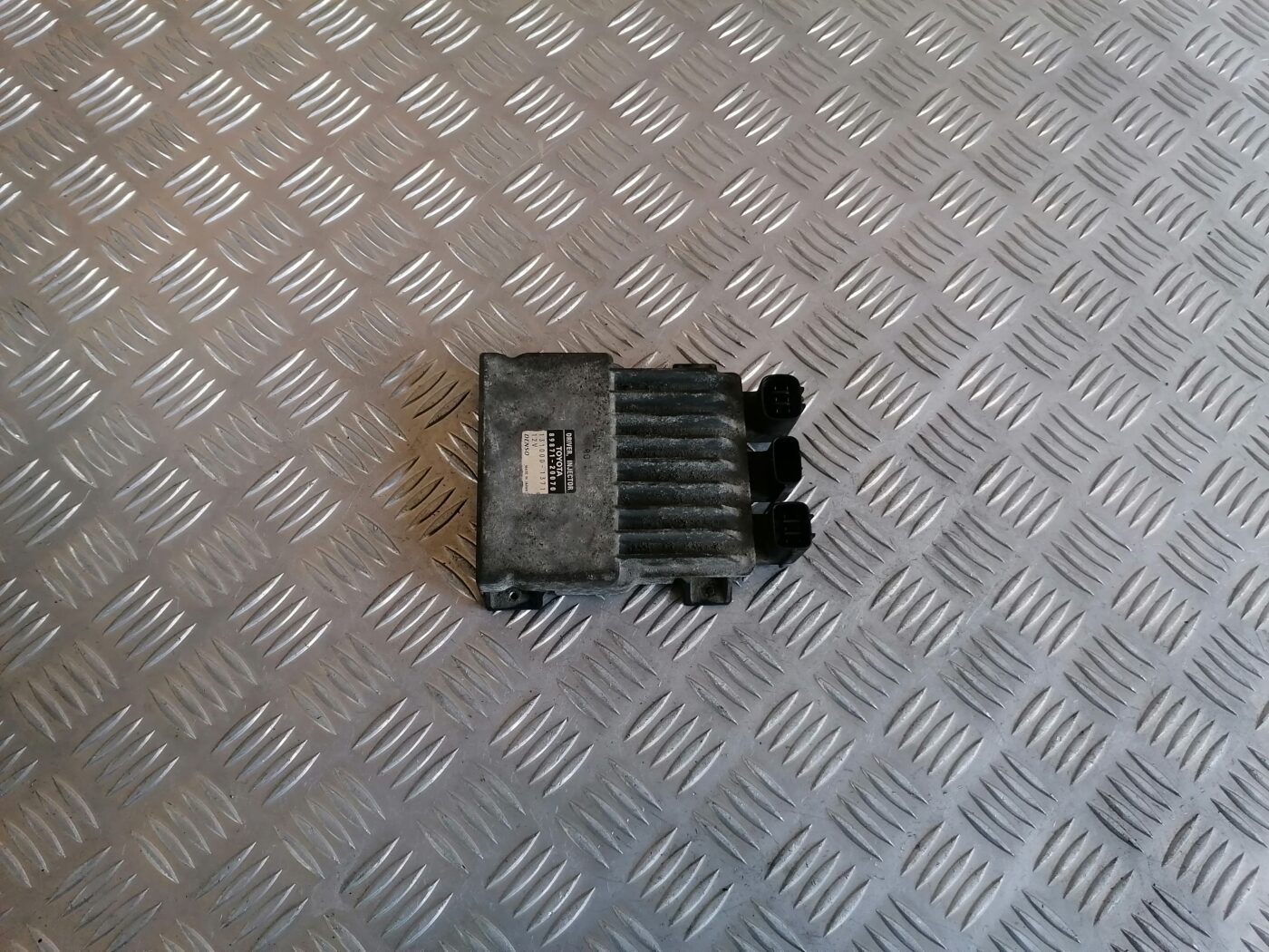 Degvielas smidzinātāju vadības bloks priekš TOYOTA AVENSIS 2007