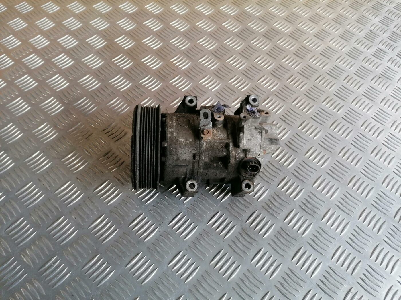 Gaisa kondicioniera kompresors priekš TOYOTA AVENSIS 2007