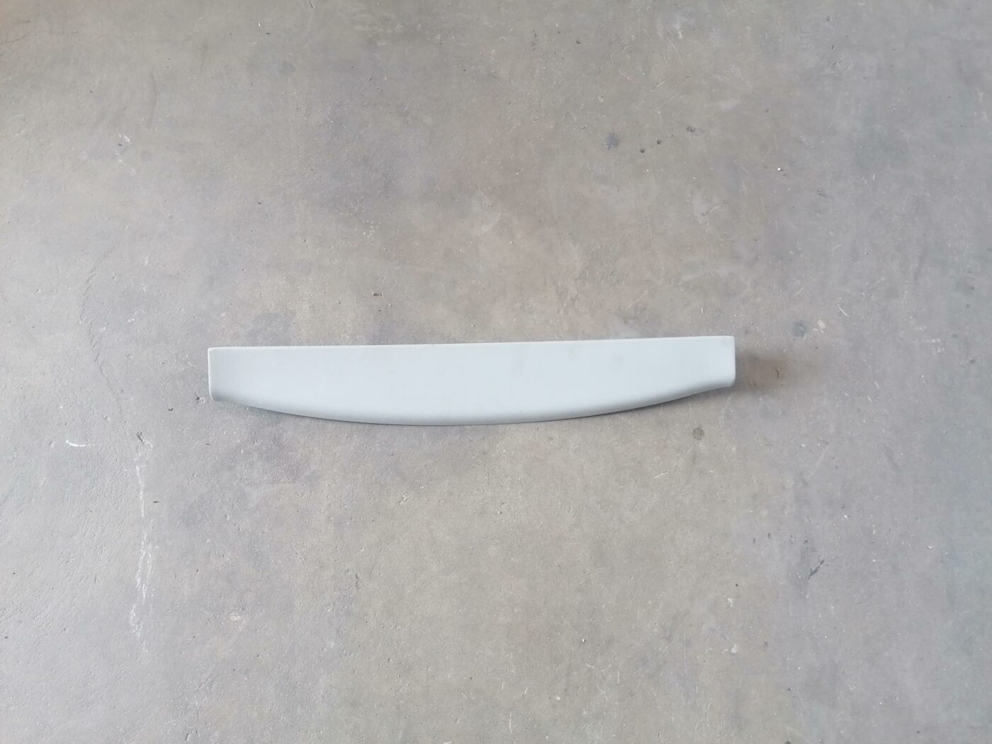 Bagāžnieka vāka apdare priekš TOYOTA AVENSIS 2007 1 Bagāžnieka vāka apdare priekš TOYOTA AVENSIS 2007