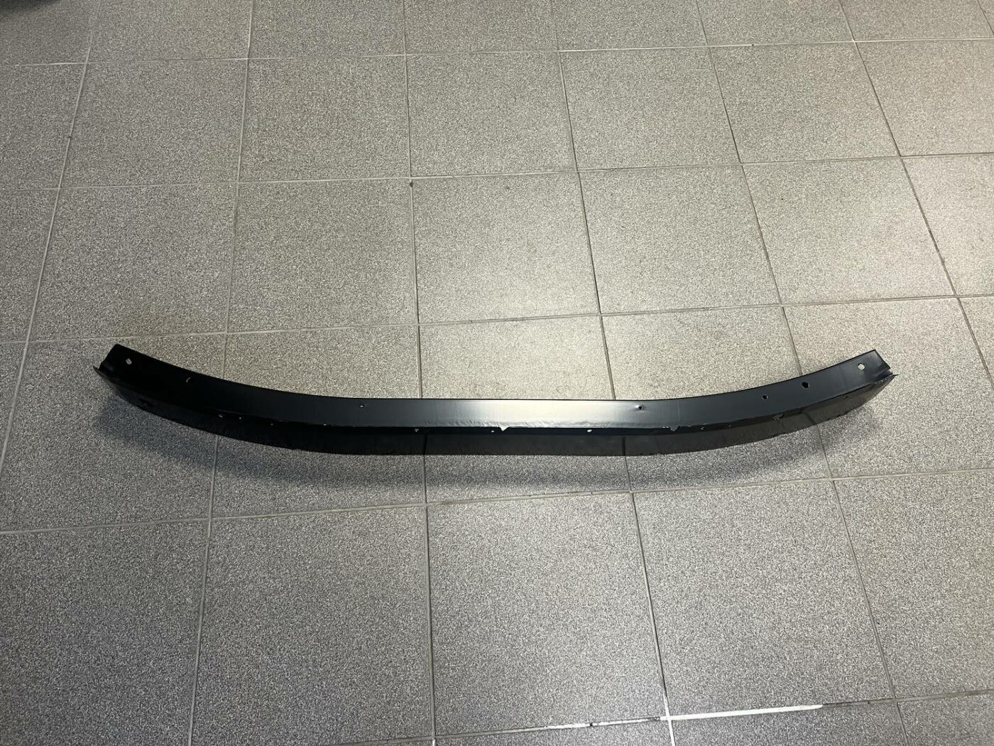 Priekšējā bufera pastiprinātājs priekš OPEL ZAFIRA 2004 2 Priekšējā bufera pastiprinātājs priekš OPEL ZAFIRA 2004