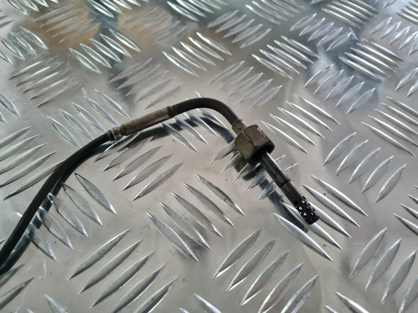 Izplūdes gāzu temperatūras devējs priekš MERCEDES BENZ ML320 2006 SILVER