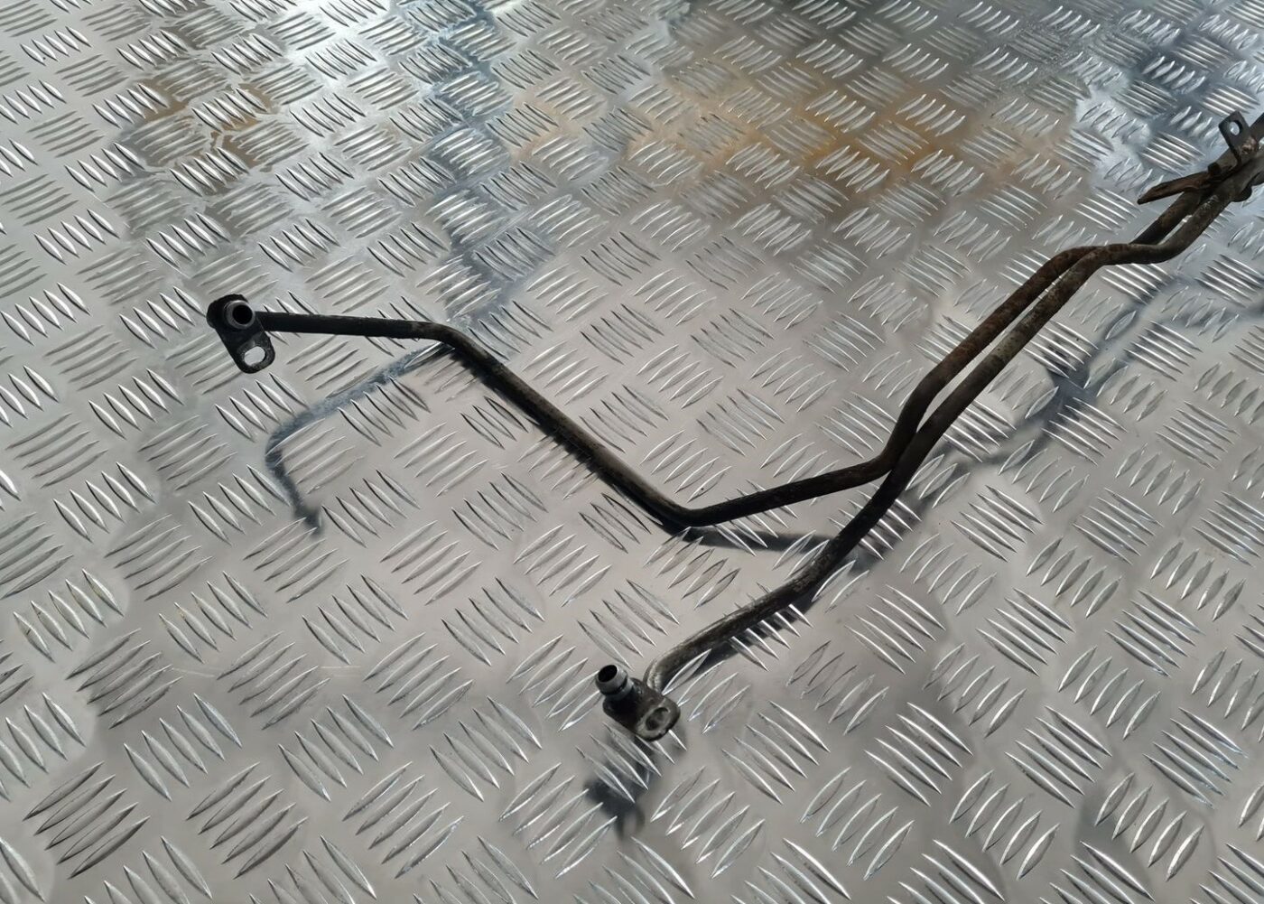 Pārnesumkārbas eļļas dzesētāja caurule/-s priekš MERCEDES BENZ ML320 2006 SILVER