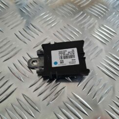 Antenas pastiprinātāja bloks priekš MERCEDES BENZ ML320 2006 SILVER