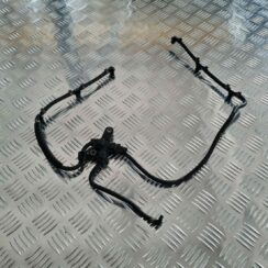 Degvielas atgriešanas caurule priekš MERCEDES BENZ ML320 2006 SILVER