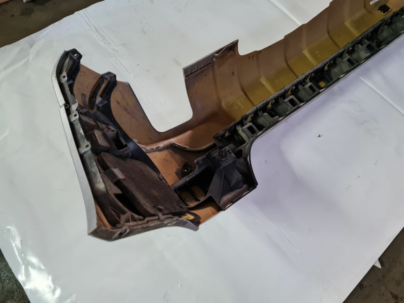 Aizmugures buferis priekš MERCEDES BENZ ML320 2006 SILVER