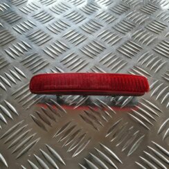 Aizmugurējais atstarotājs priekš TOYOTA COROLLA VERSO 2003