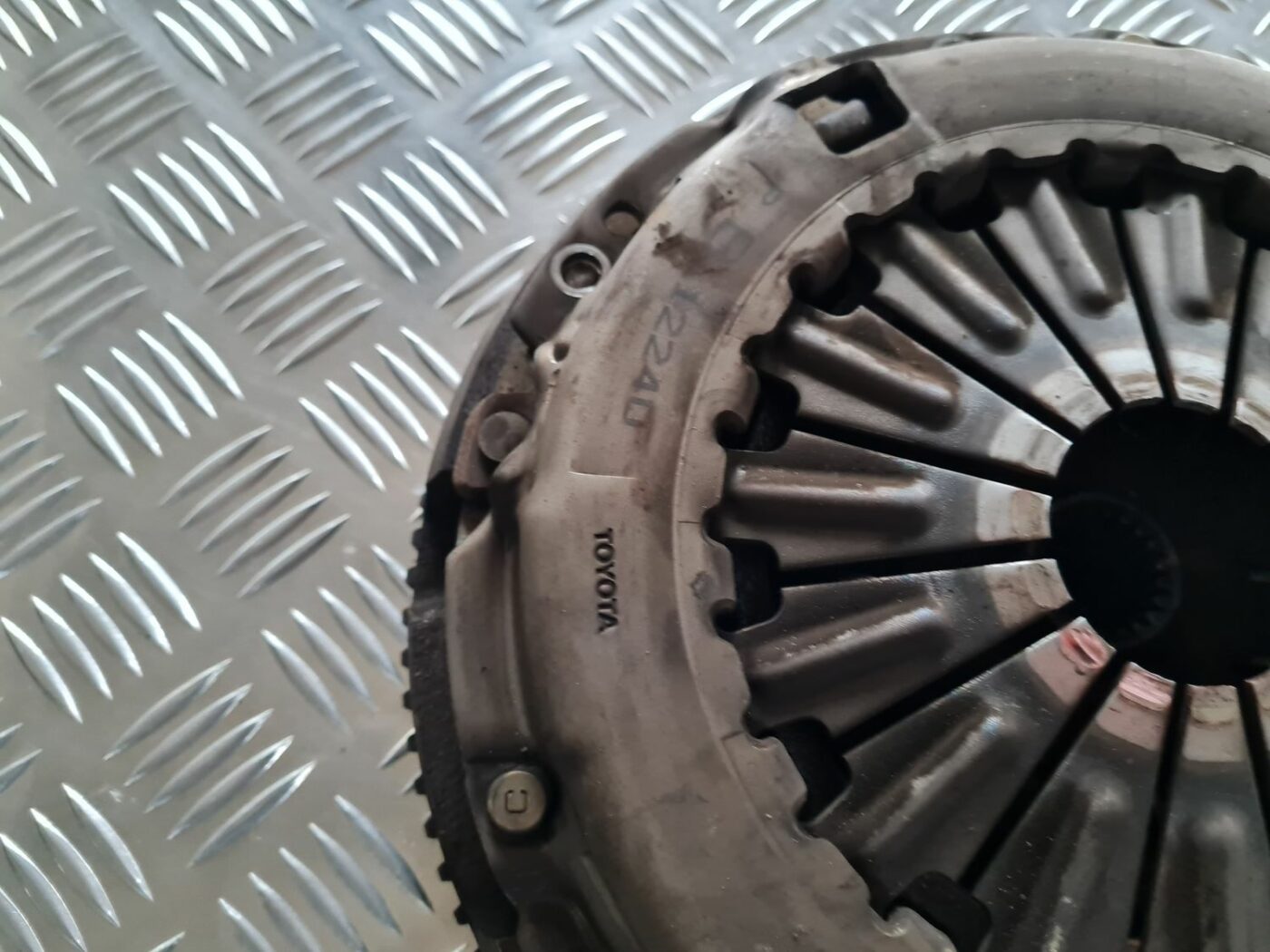 Sajūga komplekts priekš TOYOTA COROLLA VERSO 2003 7 Sajūga komplekts priekš TOYOTA COROLLA VERSO 2003