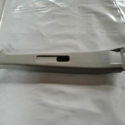 Vidējas salona statnes apdare priekš TOYOTA COROLLA VERSO 2003