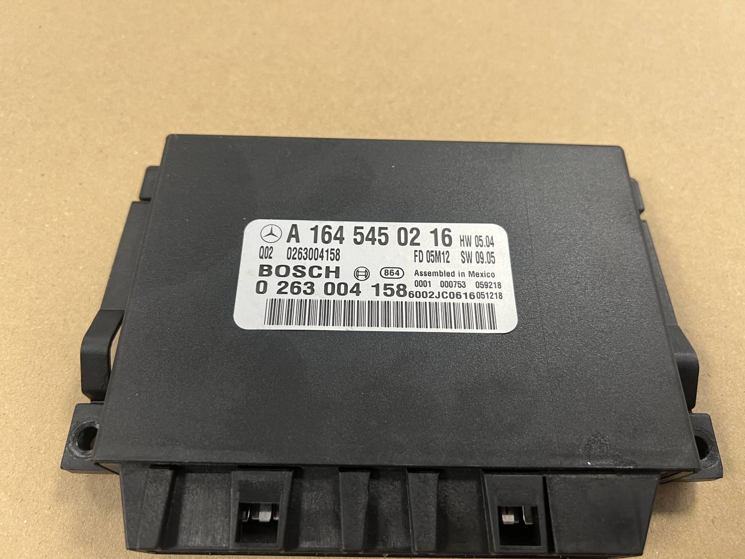 Parkošanās devēju vadības bloks priekš MERCEDES BENZ ML320 2006 SILVER 2 Parkošanās devēju vadības bloks priekš MERCEDES BENZ ML320 2006 SILVER