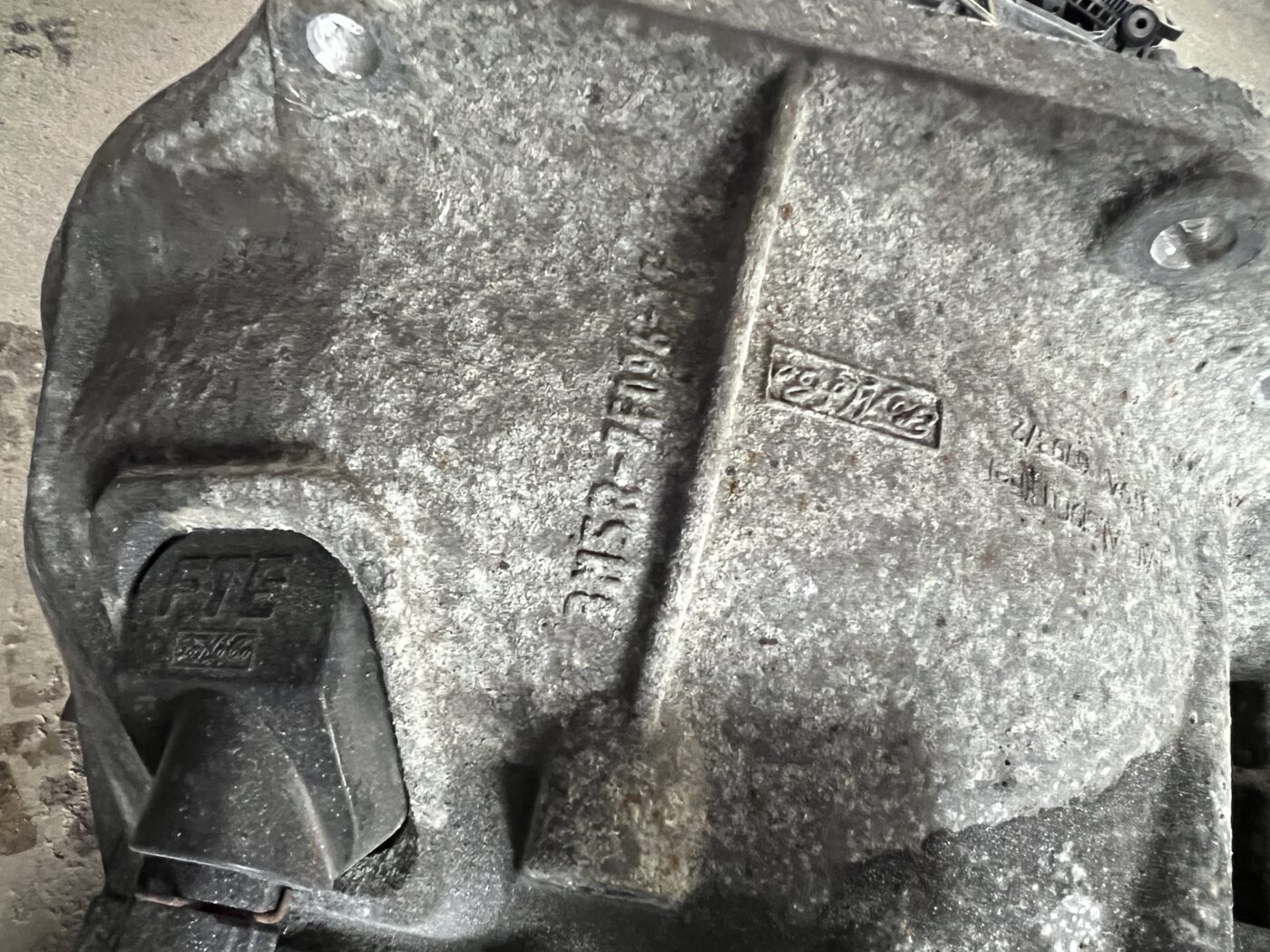 Mehāniska pārnesumkārba priekš FORD FOCUS C-MAX 2004 5 Mehāniska pārnesumkārba priekš FORD FOCUS C-MAX 2004