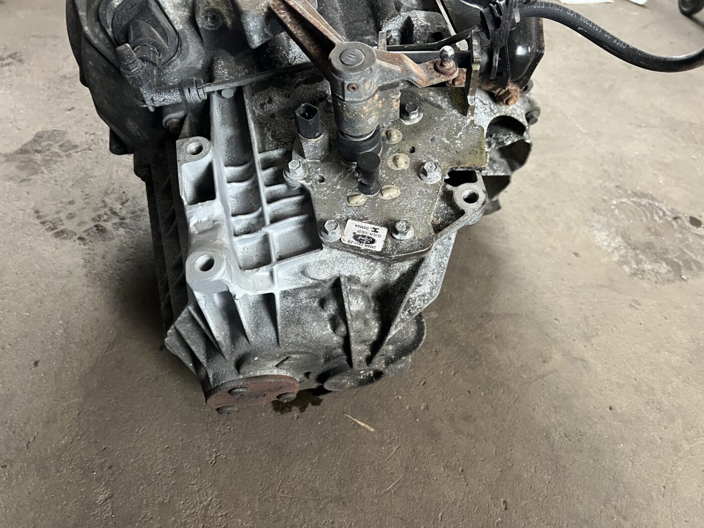 Mehāniska pārnesumkārba priekš FORD FOCUS C-MAX 2004 6 Mehāniska pārnesumkārba priekš FORD FOCUS C-MAX 2004