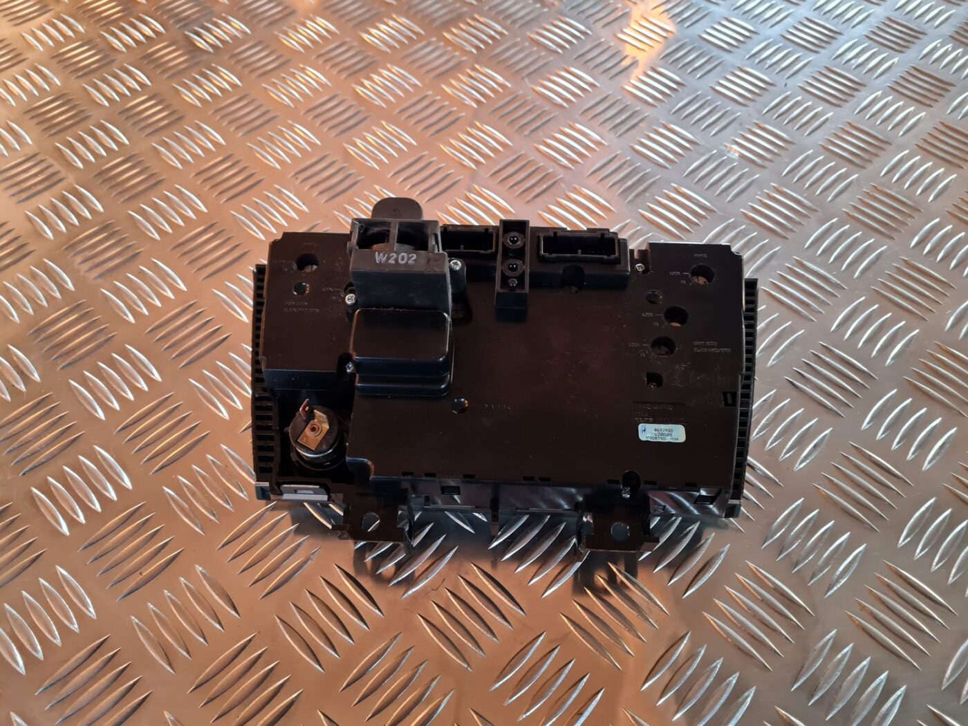 Klimata kontroles bloks priekš VOLVO V70 2002 ASHGOLD 2 Klimata kontroles bloks priekš VOLVO V70 2002 ASHGOLD