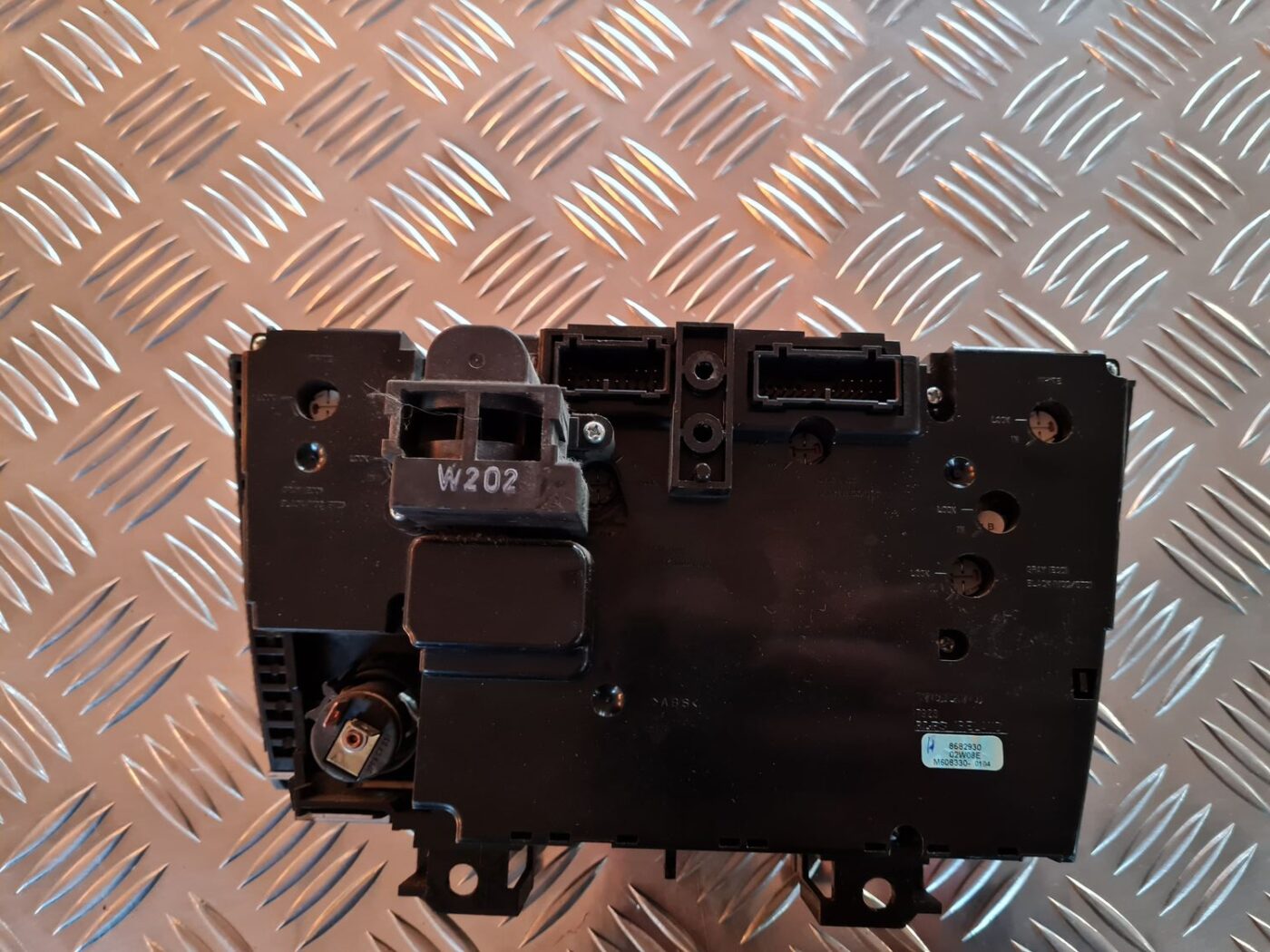 Klimata kontroles bloks priekš VOLVO V70 2002 ASHGOLD 4 Klimata kontroles bloks priekš VOLVO V70 2002 ASHGOLD