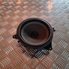 Durvju skaļrunis, apakšā priekš VOLVO V70 2002 ASHGOLD