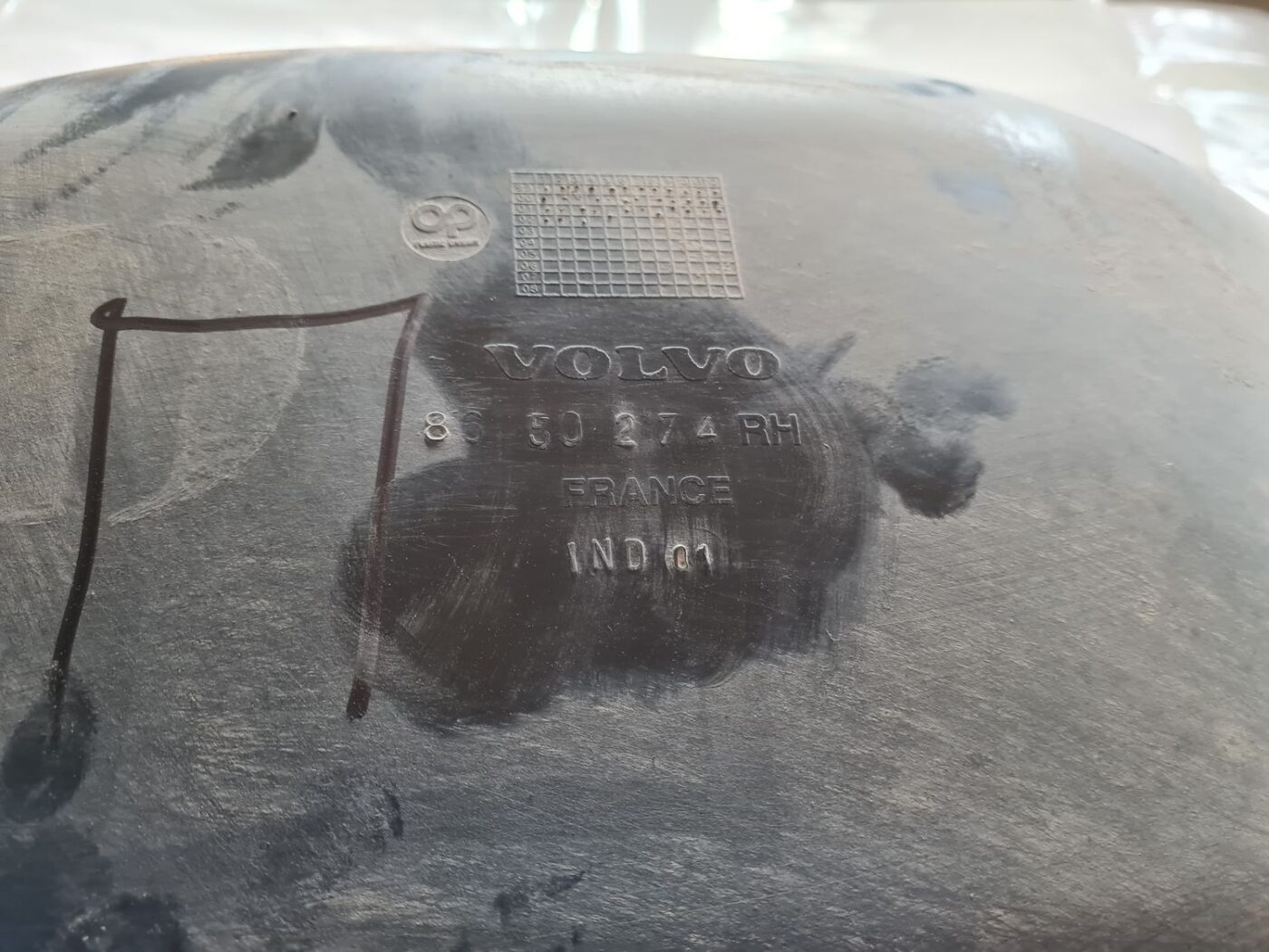 Aizmugurējais labais paspārns priekš VOLVO V70 2002 ASHGOLD