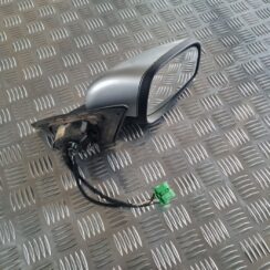 Ārējais spogulis, pa labi priekš VOLVO V70 2003 SILVER