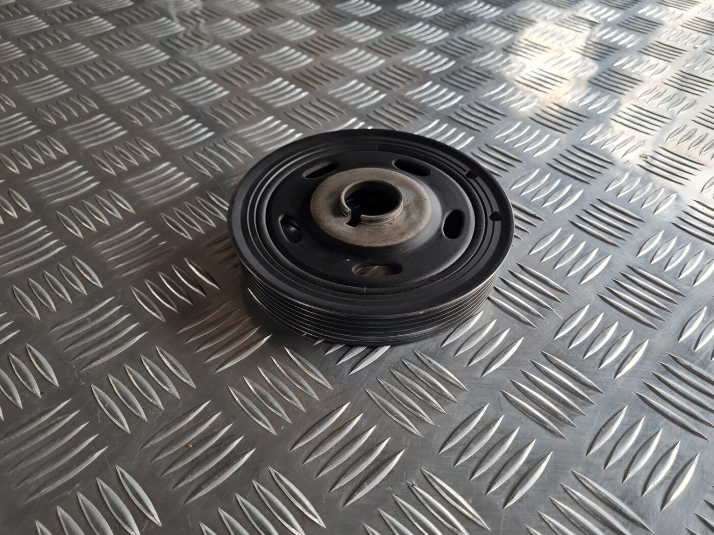 Skriemelis priekš CITROEN C4 2018 4 Skriemelis priekš CITROEN C4 2018