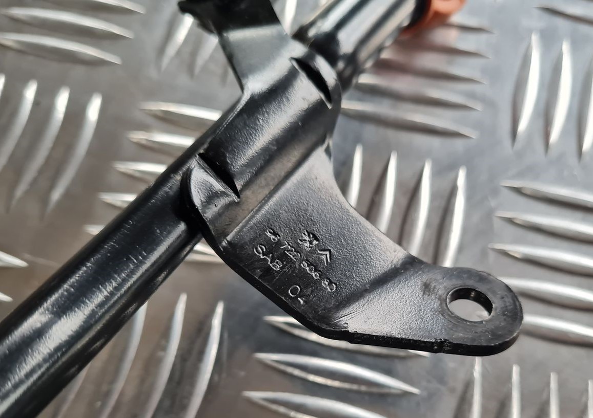 Eļļas mērstienis priekš CITROEN C4 2018