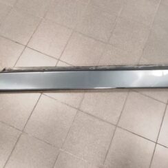 Ārēja sliekšņa laba uzlika priekš BMW 520D E60 2006 ENG.