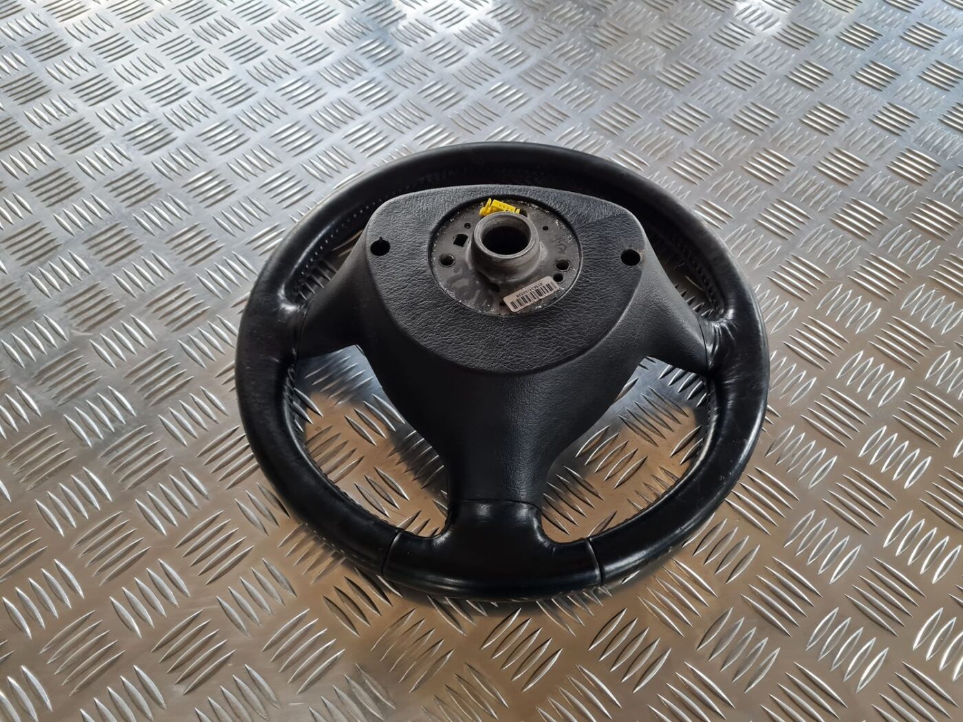 Stūre priekš VW PASSAT 2004 UNIVERSAL GREY 3 Stūre priekš VW PASSAT 2004 UNIVERSAL GREY