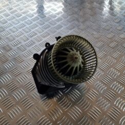 Salona ventilators priekš VW PASSAT 2004 UNIVERSAL GREY