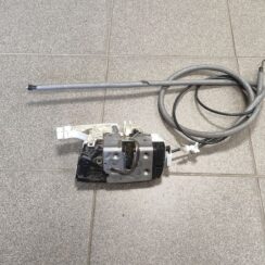 Aizmugurējo labo durvju slēdzene priekš VW CRAFTER 2018