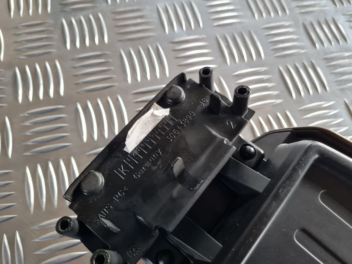 Roku balsts priekš VOLVO S60 2008 5 Roku balsts priekš VOLVO S60 2008