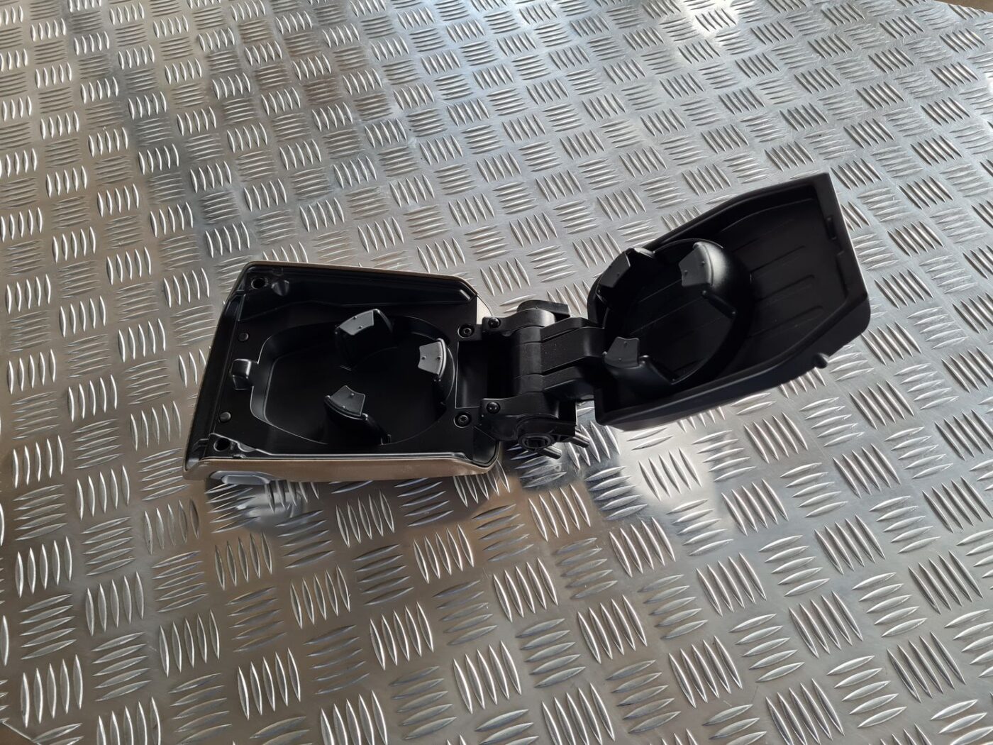 Roku balsts priekš VOLVO S60 2008 3 Roku balsts priekš VOLVO S60 2008