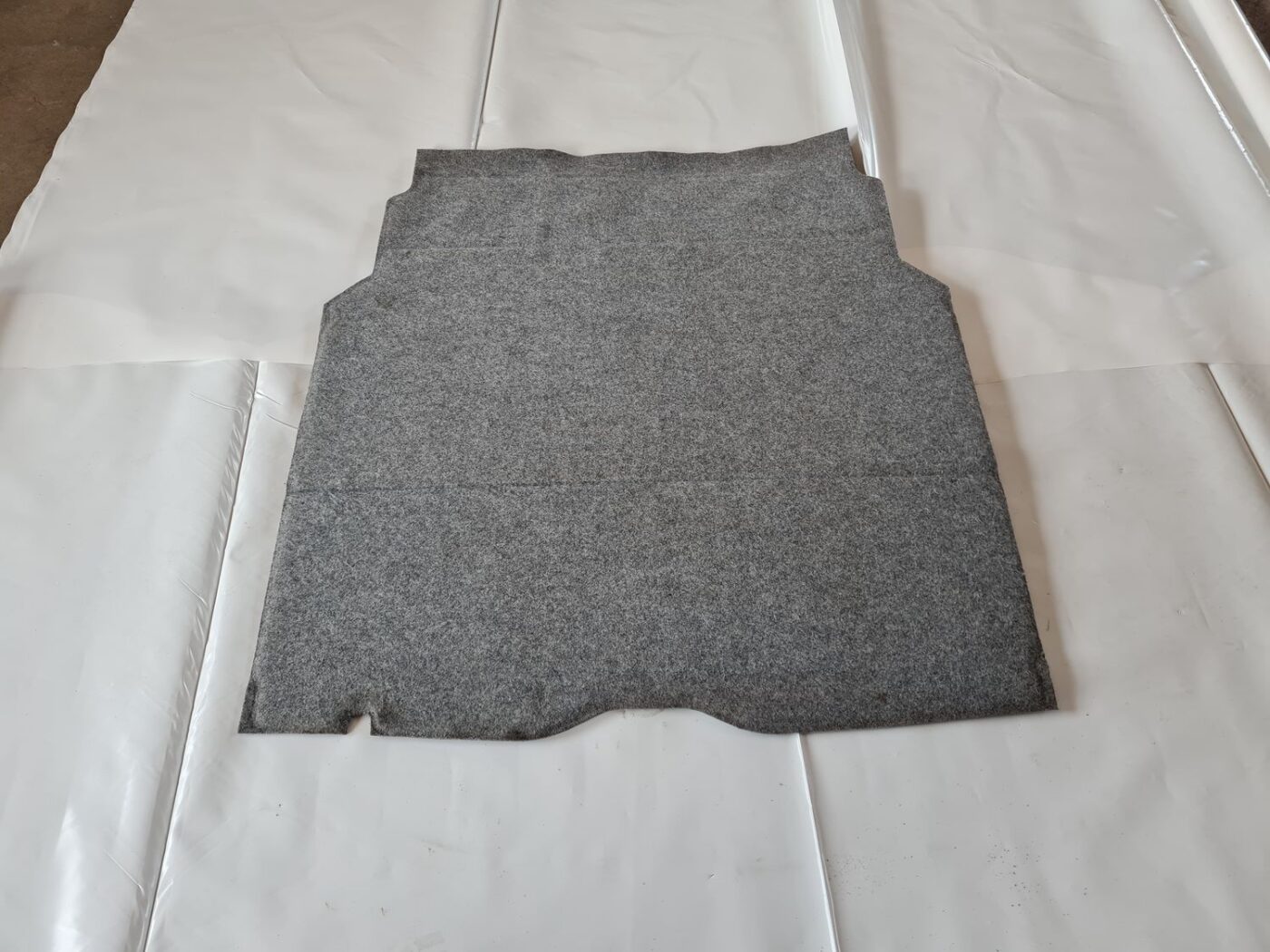 Bagāžnieka grīda priekš VOLVO S60 2008