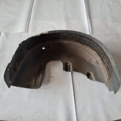 Aizmugurējais labais paspārns priekš VOLVO S60 2008