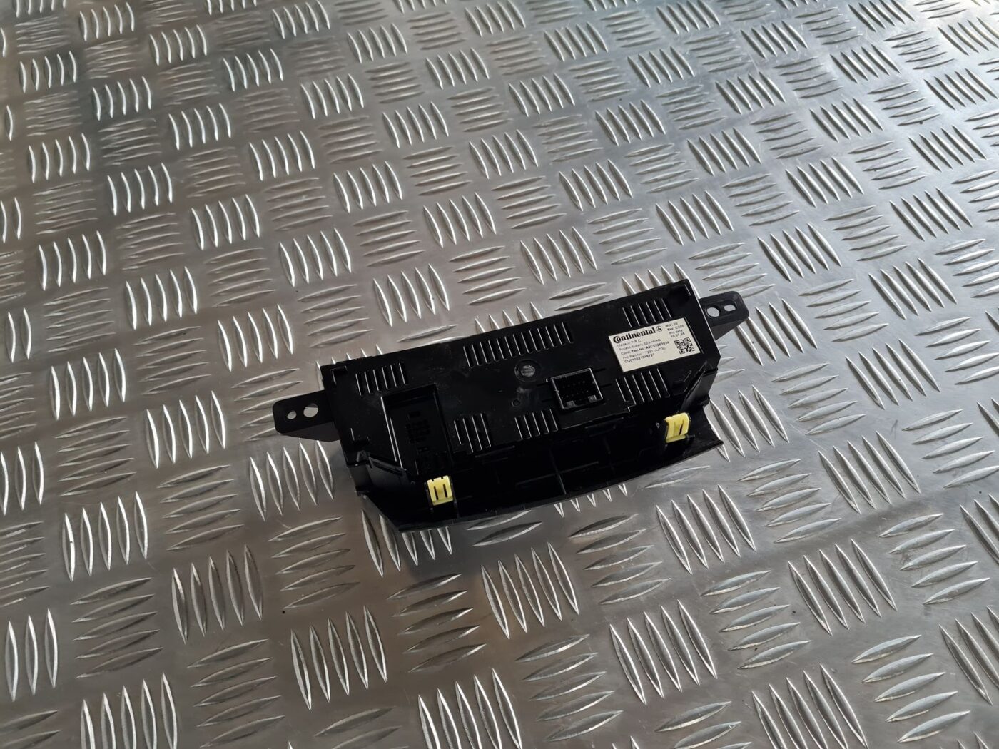 Klimata kontroles bloks priekš SUBARU LEGACY 2010 4 Klimata kontroles bloks priekš SUBARU LEGACY 2010