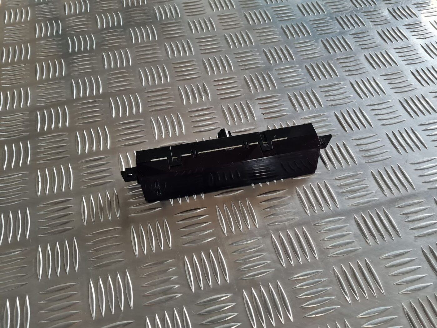 Displejs priekš SUBARU LEGACY 2010