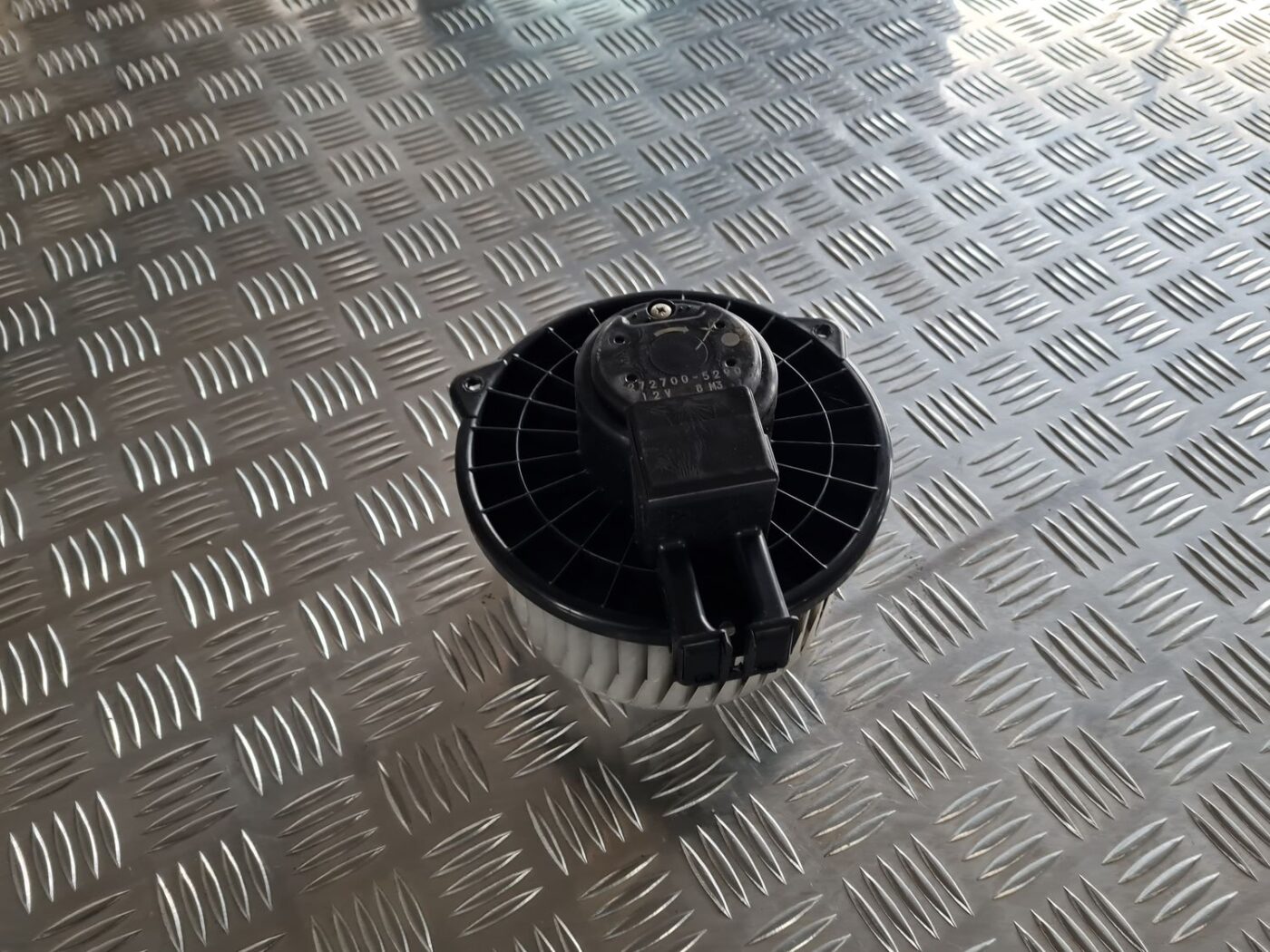 Salona ventilators priekš SUBARU LEGACY 2010 1 Salona ventilators priekš SUBARU LEGACY 2010