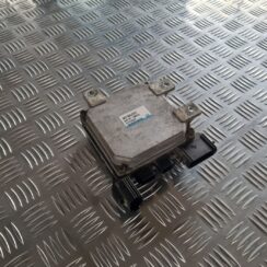 Stūres statnes vadības bloks priekš SUBARU LEGACY 2010