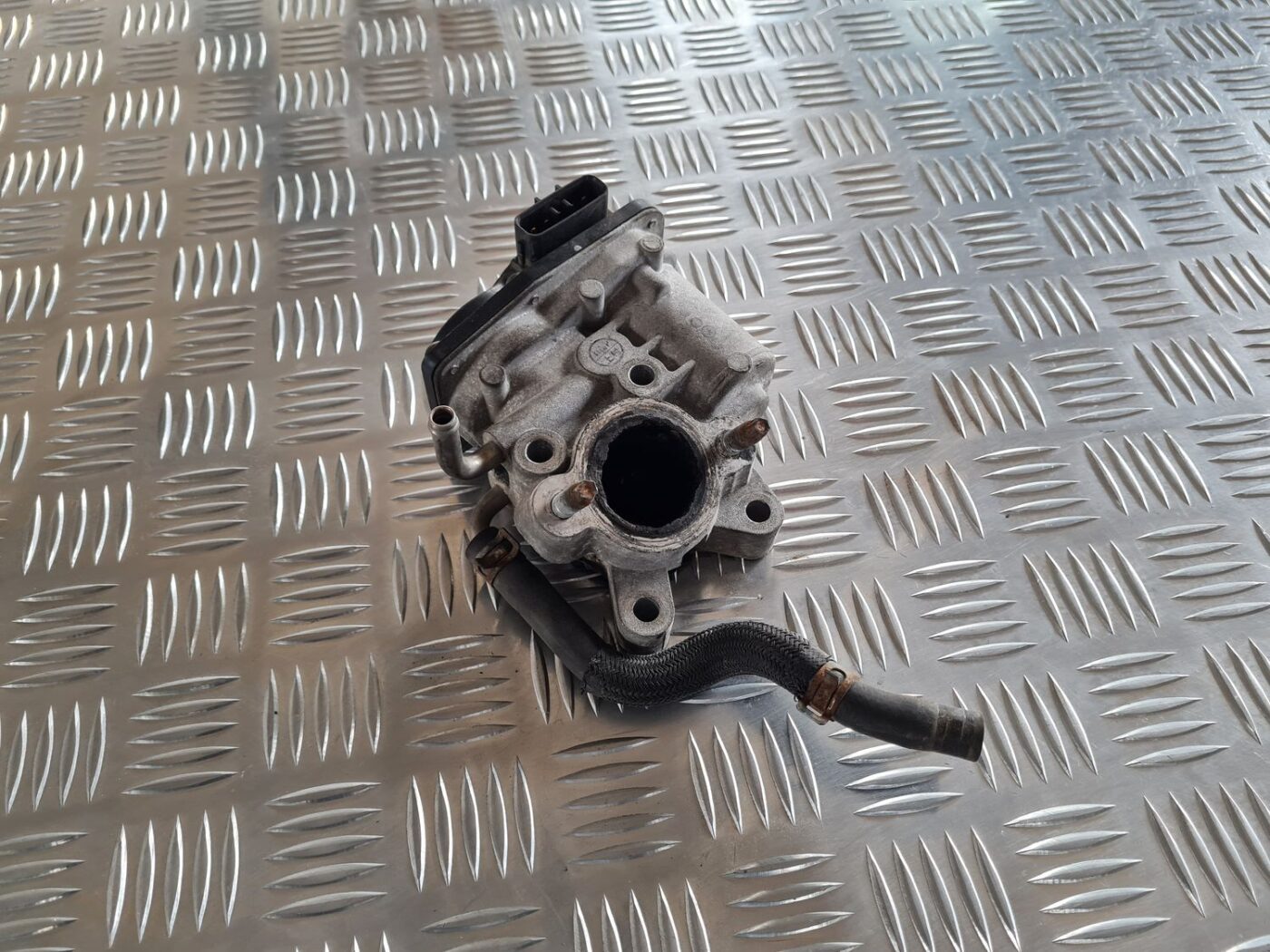 EGR vārsts priekš SUBARU LEGACY 2010 5 EGR vārsts priekš SUBARU LEGACY 2010