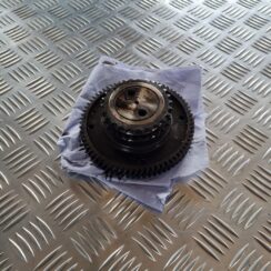 Sadales vārpstas samazināšanas zobratiņš priekš SUBARU LEGACY 2010