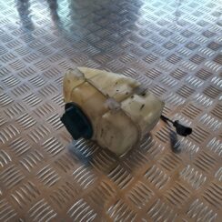 Dzesēšanas šķidruma tvertne priekš VOLVO V70 2006