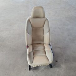 Priekšējais kreisais sēdeklis priekš VOLVO V70 2006
