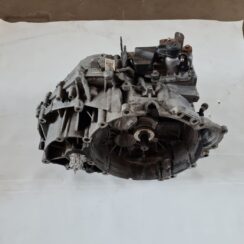 Mehāniska pārnesumkārba priekš VOLVO V70 2006