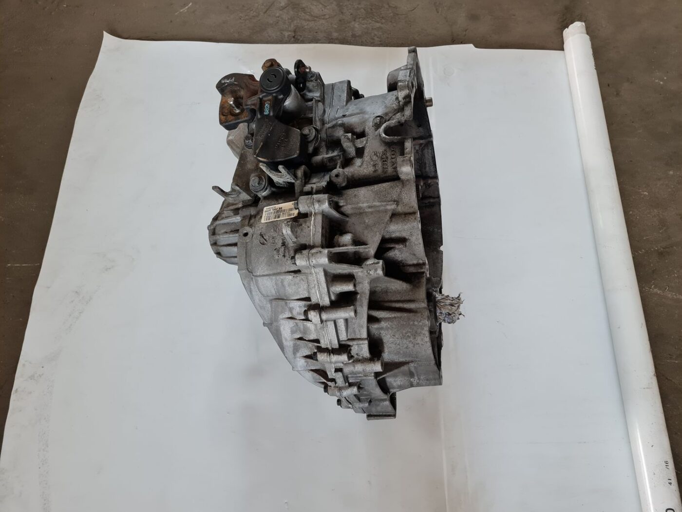 Mehāniska pārnesumkārba priekš VOLVO V70 2006 7 Mehāniska pārnesumkārba priekš VOLVO V70 2006