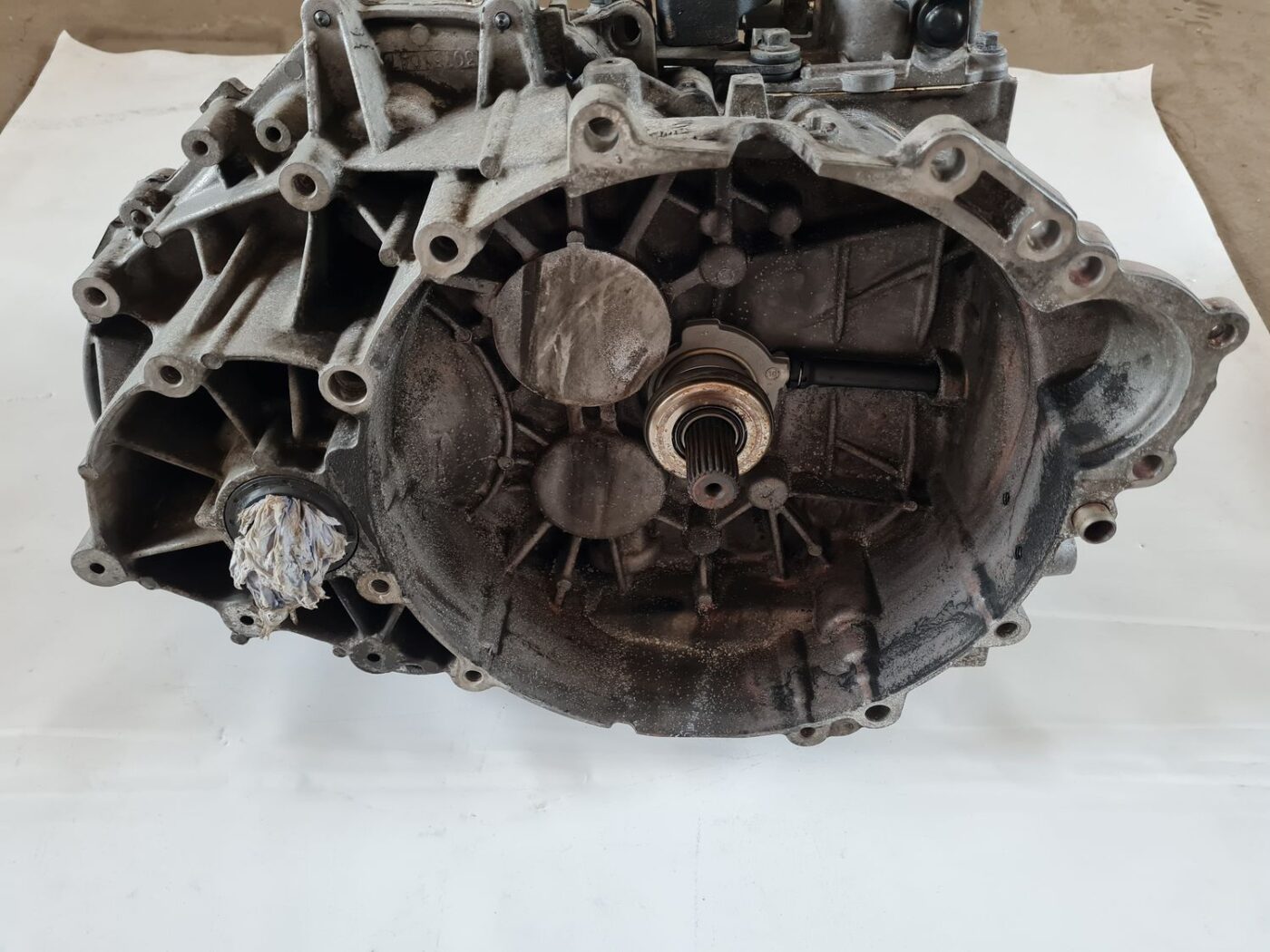 Mehāniska pārnesumkārba priekš VOLVO V70 2006 6 Mehāniska pārnesumkārba priekš VOLVO V70 2006