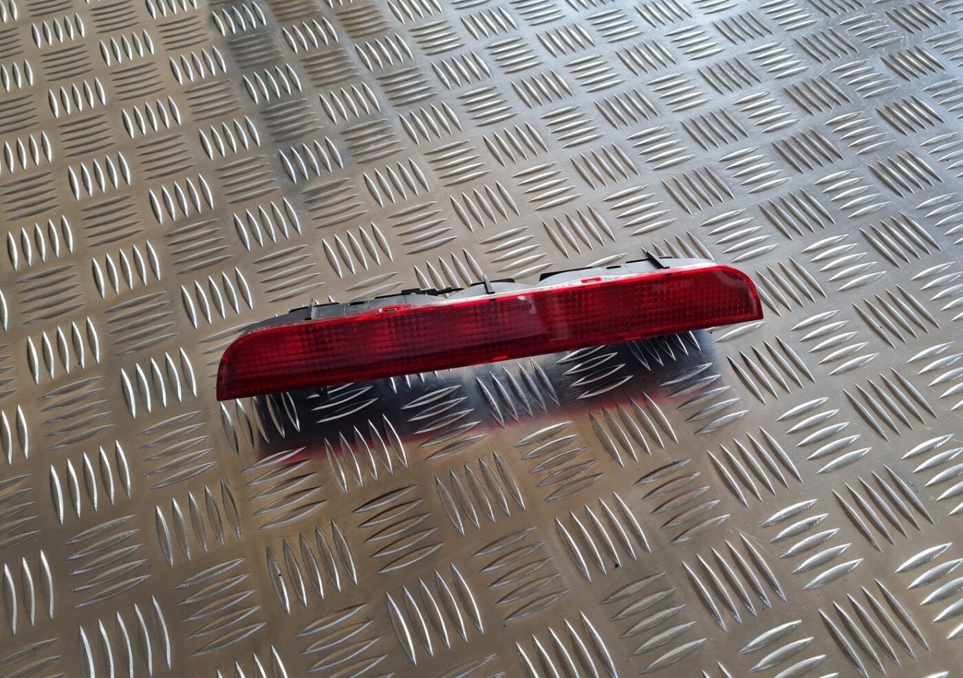 Stop signāls priekš NISSAN X-TRAIL 2002