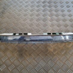 Numura zīmes gaismas uzlika komplektā priekš NISSAN X-TRAIL 2002